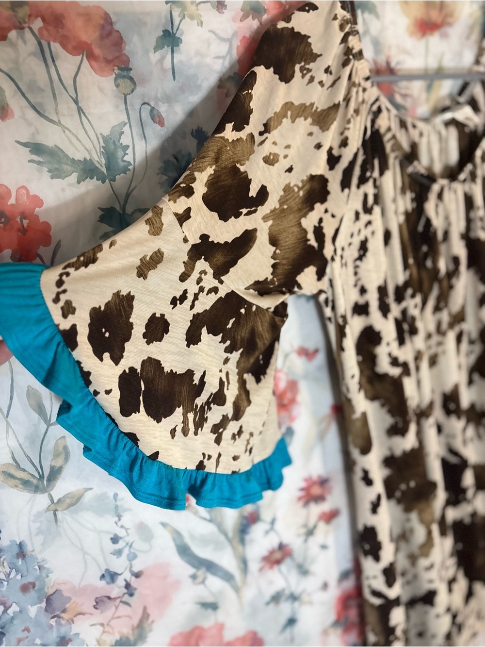 Vintage Boho Cowprint Peasant Top with Turquoise Trim - Picture 3 of 9